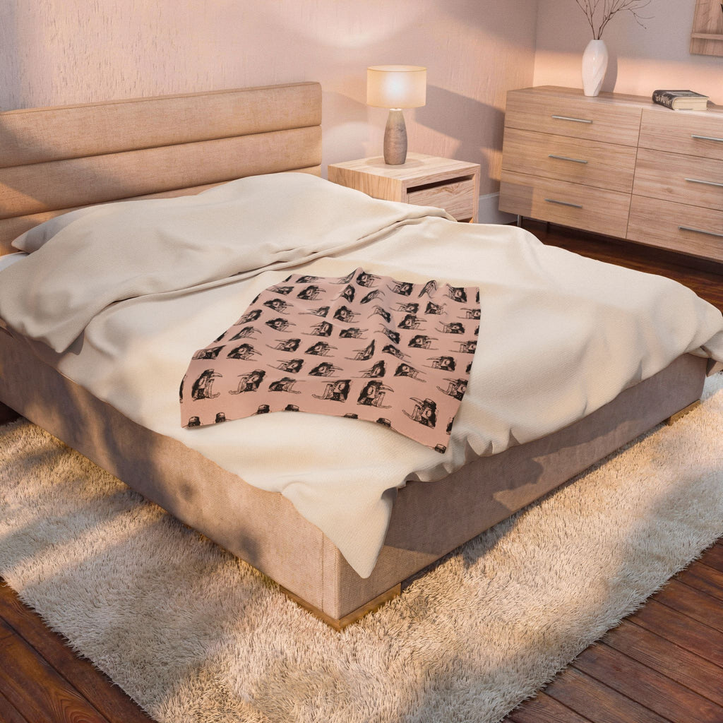 Sad Crow Pattern Velveteen Plush Blanket