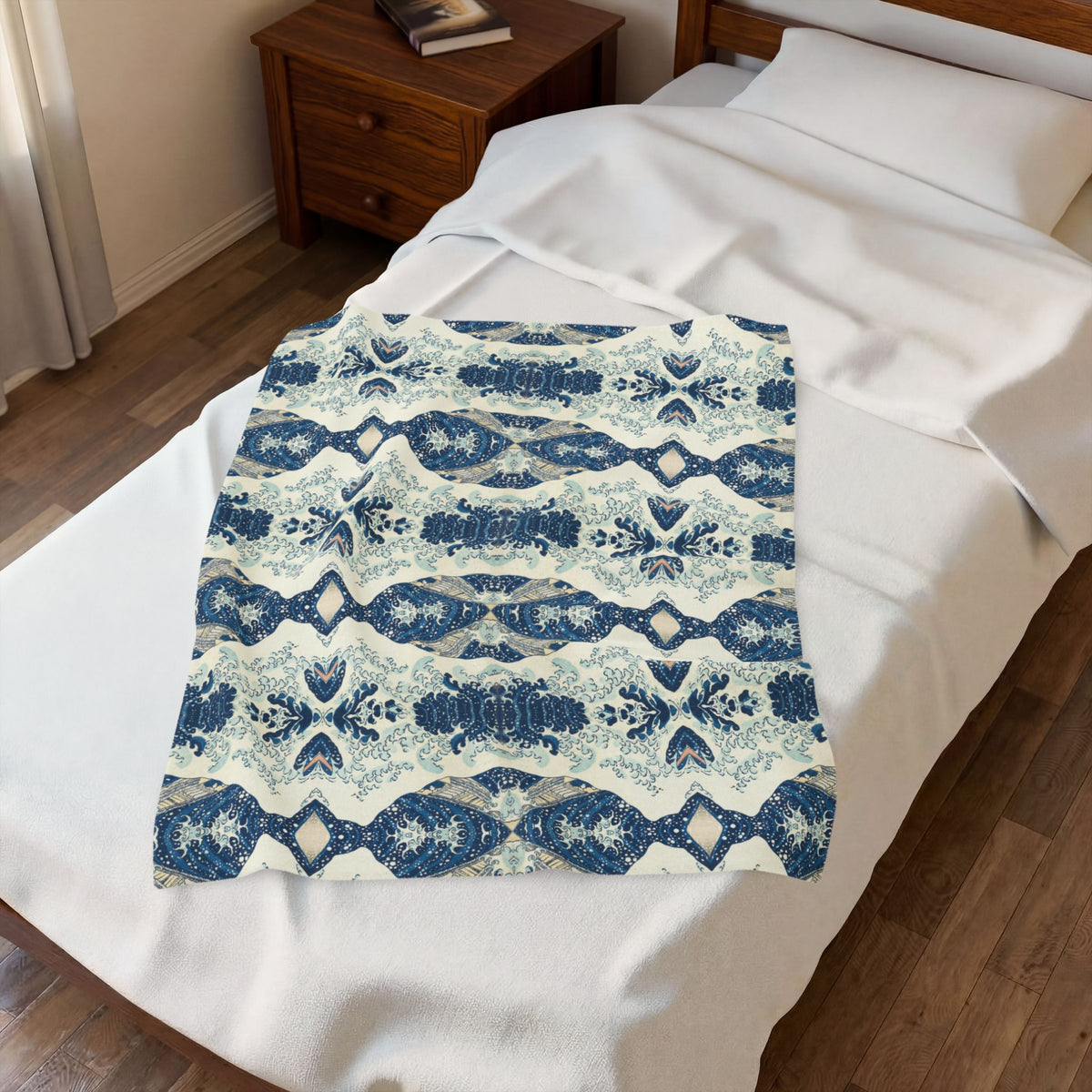 Great Wave Mirror Pattern Velveteen Plush Blanket