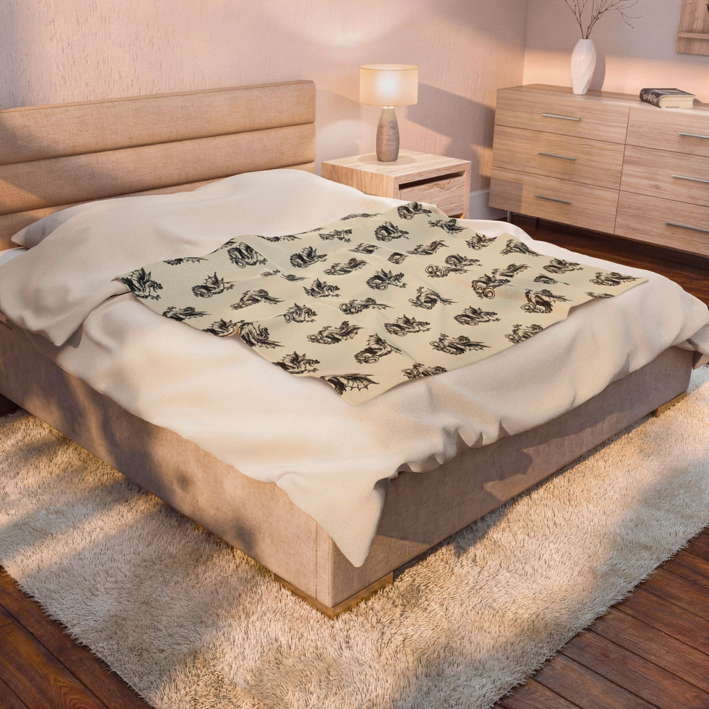Vintage Dragon Pattern Velveteen Plush Blanket