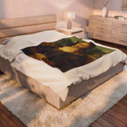 Mona Lisa Velveteen Plush Blanket