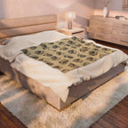 Sea Serpent Pattern Velveteen Plush Blanket