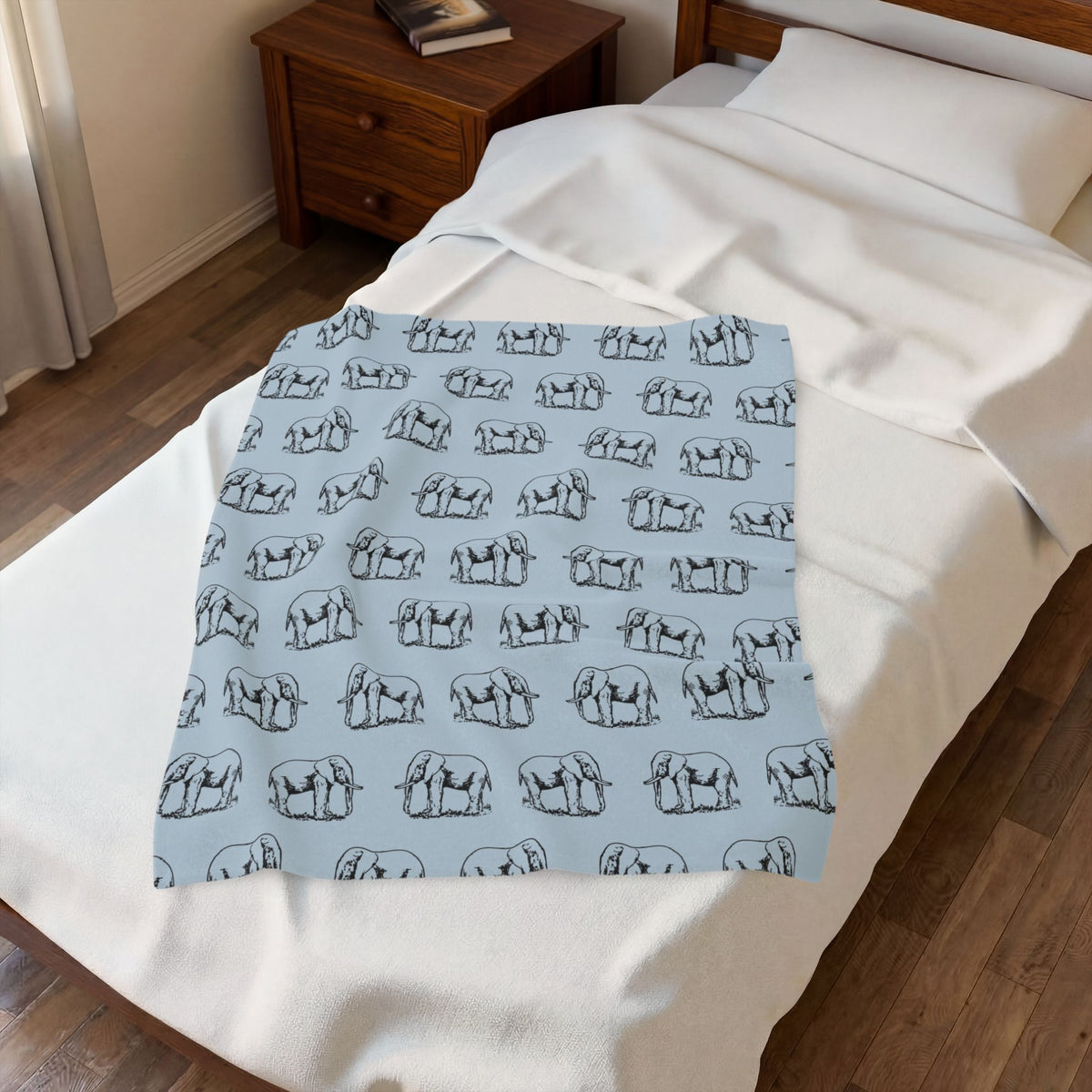 Elephant Pattern Velveteen Plush Blanket