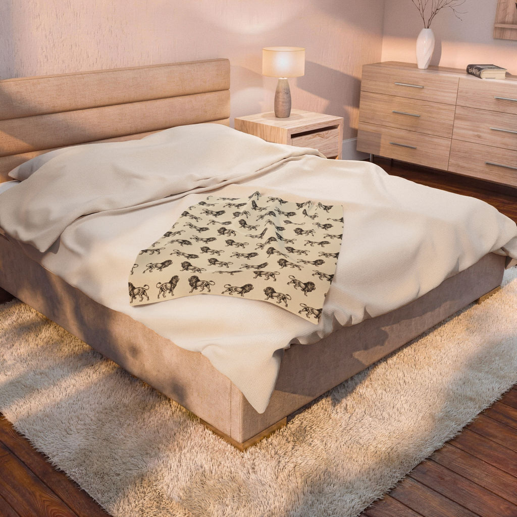 Lion Pattern Velveteen Plush Blanket